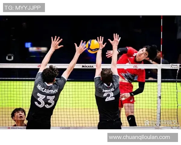 波兰与比利时激战正酣两队实力对决引人关注