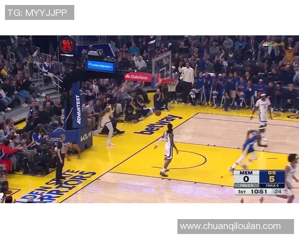 勇士与灰熊激战正酣虎扑热议赛场精彩瞬间与球员表现