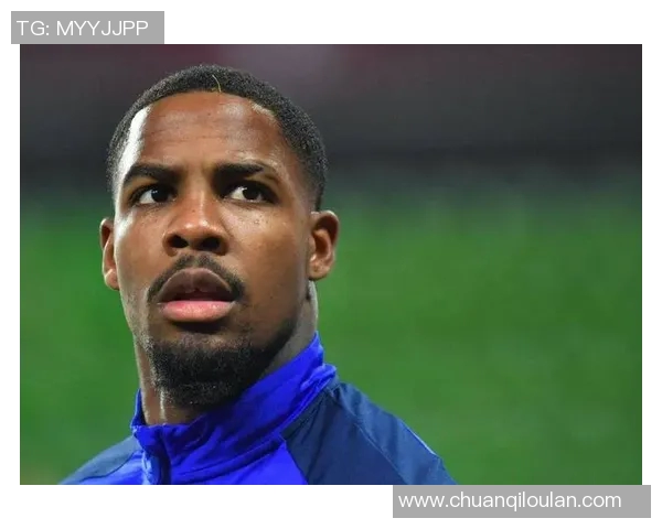 迈尼昂的崛起与挑战：探索这位门将如何改变足球格局与未来发展