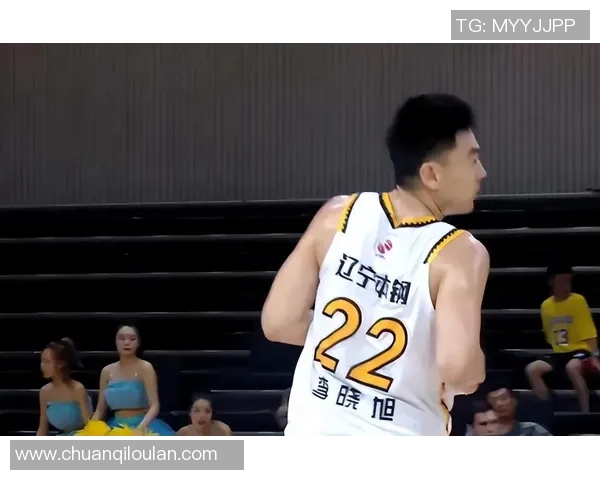 李晓旭：从普通学生到篮球明星的奋斗历程与成长故事