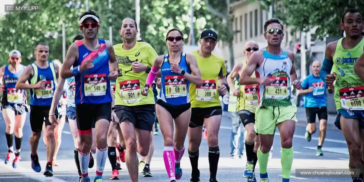 📱多屏同步，随时随地捕捉精彩瞬间！📻